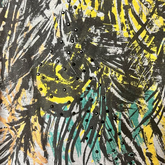 Torrid Plus Size Feather Print Fringe detail Grey Shirt Size Large/12 - Picture 3 of 8